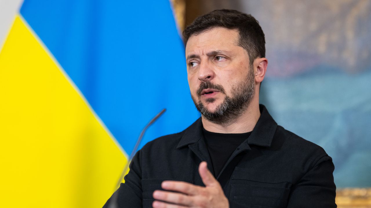 Зеленски планира да присъства на срещата на върха на НАТО в Хага