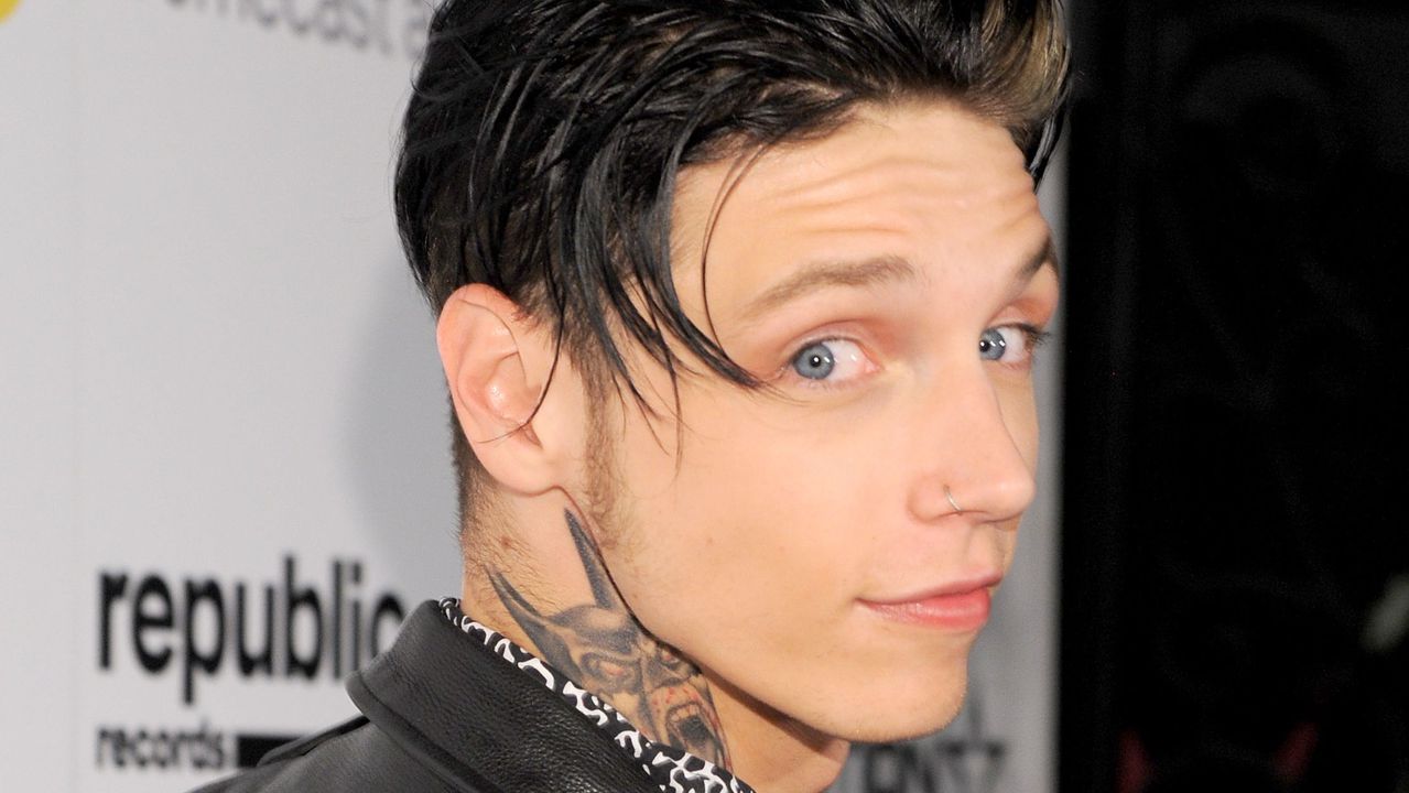 "Дори искреността не гарантира разбиране": Анди от Black Veil Brides сподели кой е бил най-трудният урок в живота му