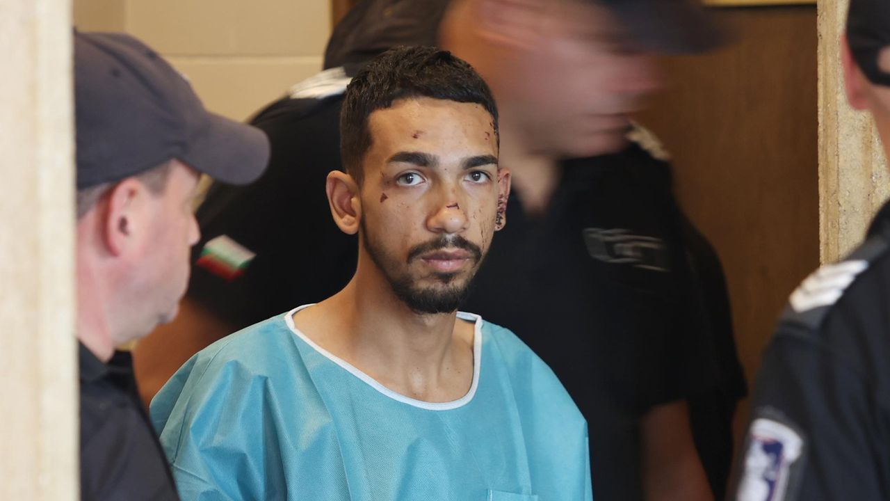 Приключила е проверката на автошколата, в която се е обучавал