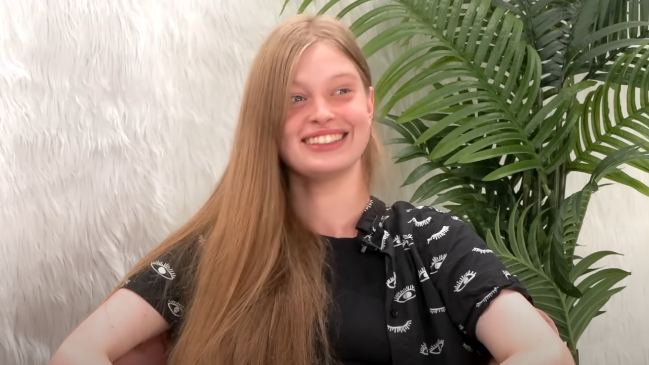 „Видях поста му за „woke“ вируса и си взех джин с тоник“ – транс дъщерята на Илън Мъск коментира забележките на баща си