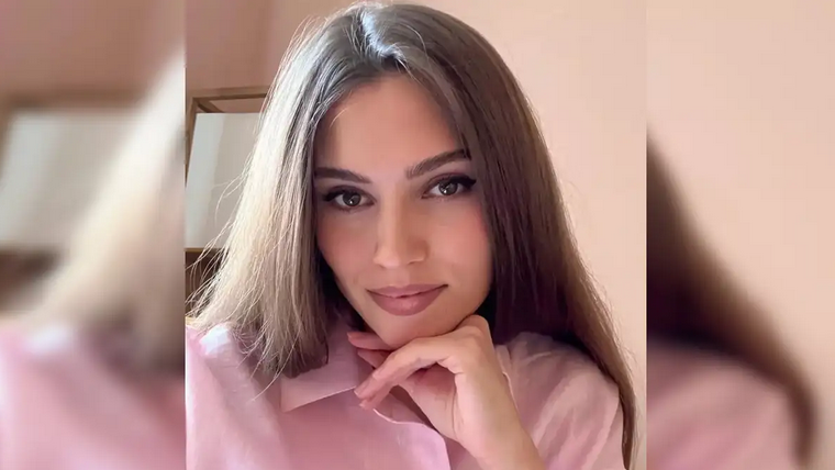 30-годишният руски модел Ксения Александрова е загинала в пътен инцидент,