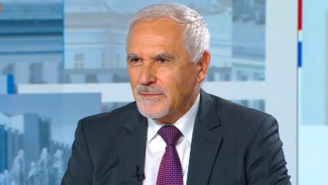 Любомир Кючуков: Отношенията между Тръмп и Путин отиват отвъд войната в Украйна