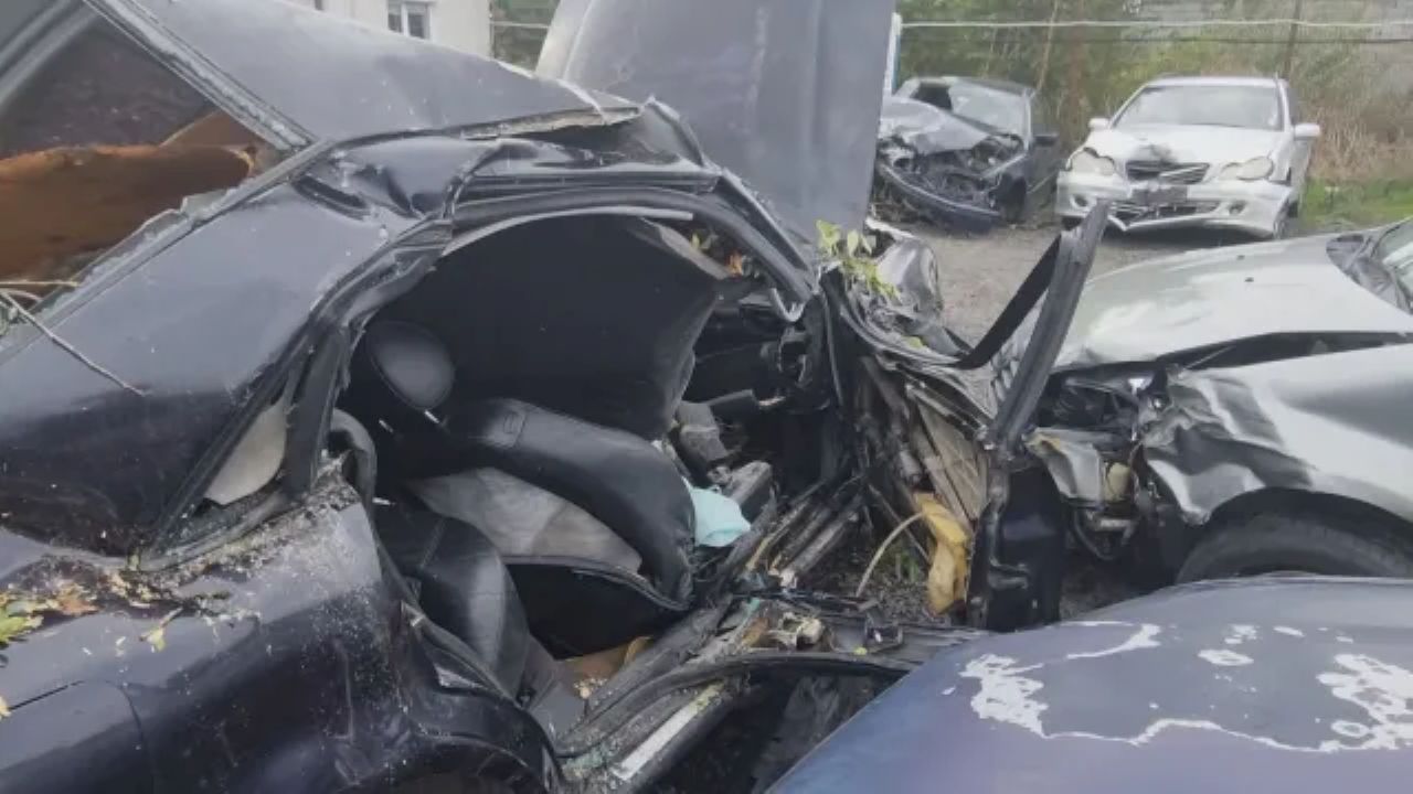 "Уникално дете", "и майка му почина в катастрофа": 18-годишният загинал шофьор - с нула дни стаж на пътя