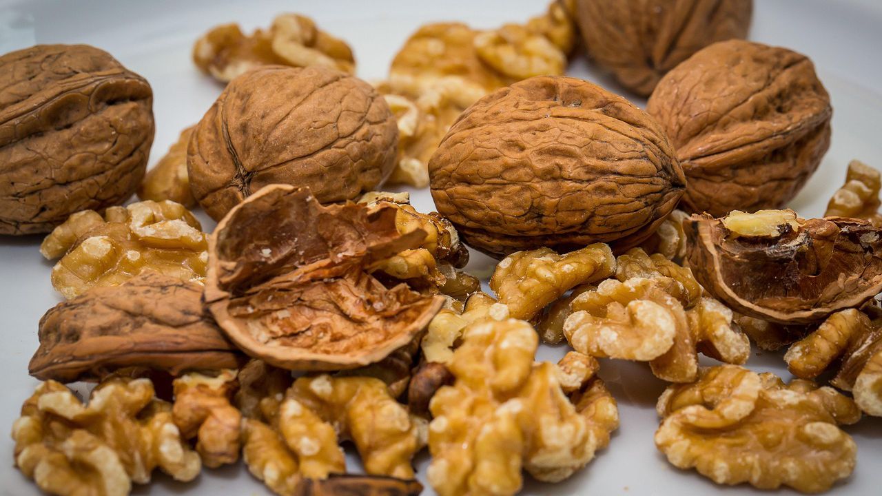 Българските орехи все по-скъпи заради ниските добиви