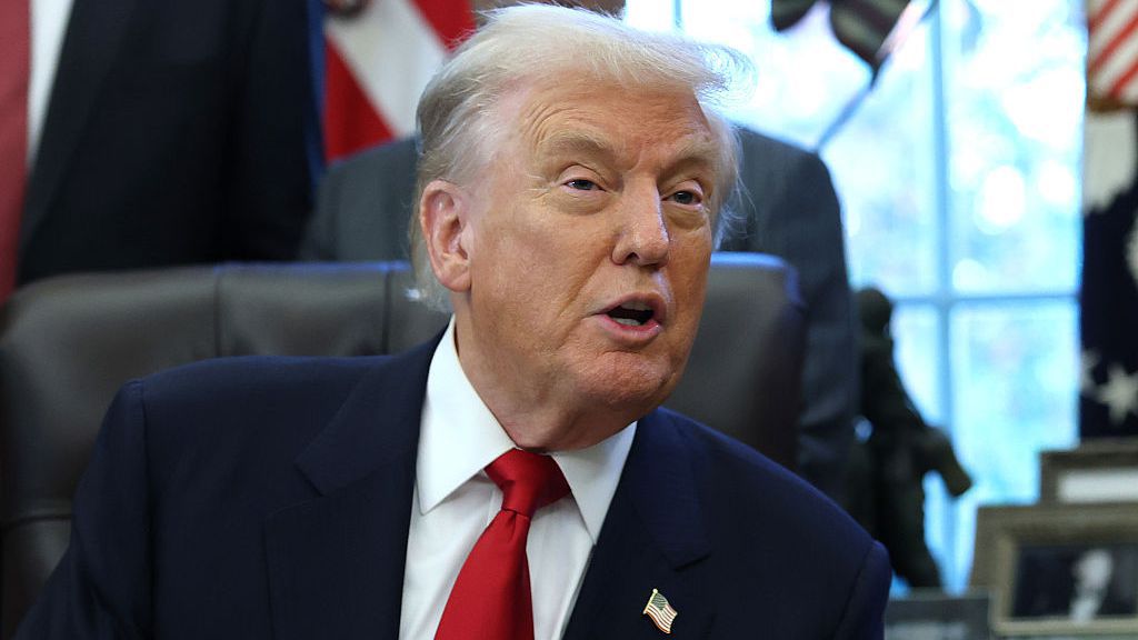 Тръмп: Не бих имал проблем да изстрелям ракети срещу Мексико