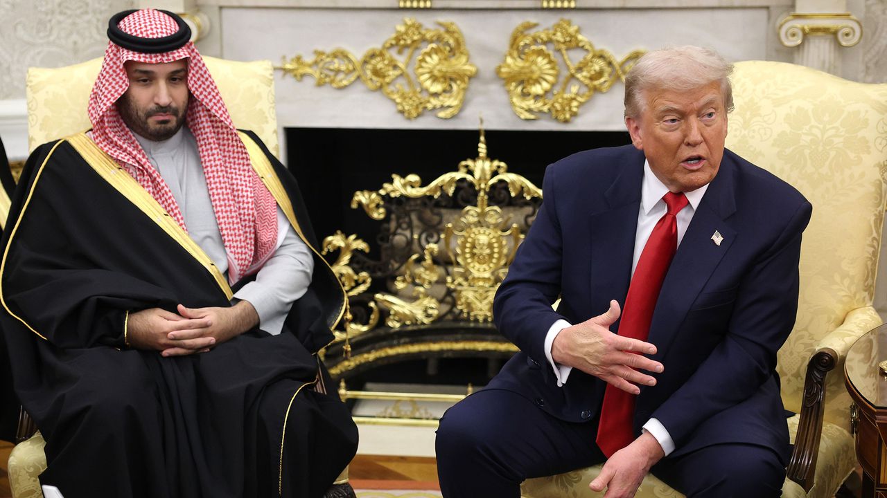 Доналд Тръмп: Саудитска Арабия се съгласи да инвестира 600 милиарда долара в САЩ,