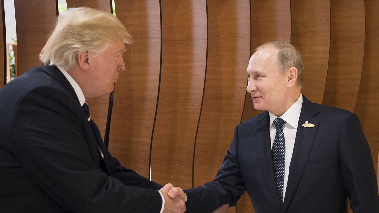 Тръмп нарече разговора си с Путин забележителен