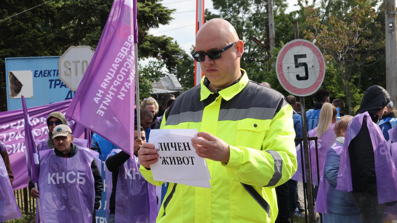 Тодор Капитанов (КНСБ): Блокадата пада, утре ще има транспорт в София