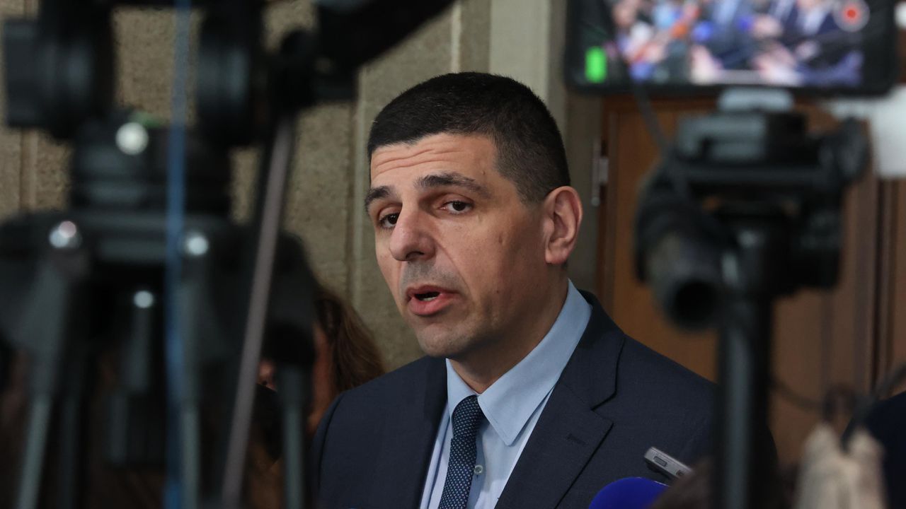 Ивайло Мирчев: ГЕРБ отново запазиха имунитетите на депутатите от "Възраждане"
