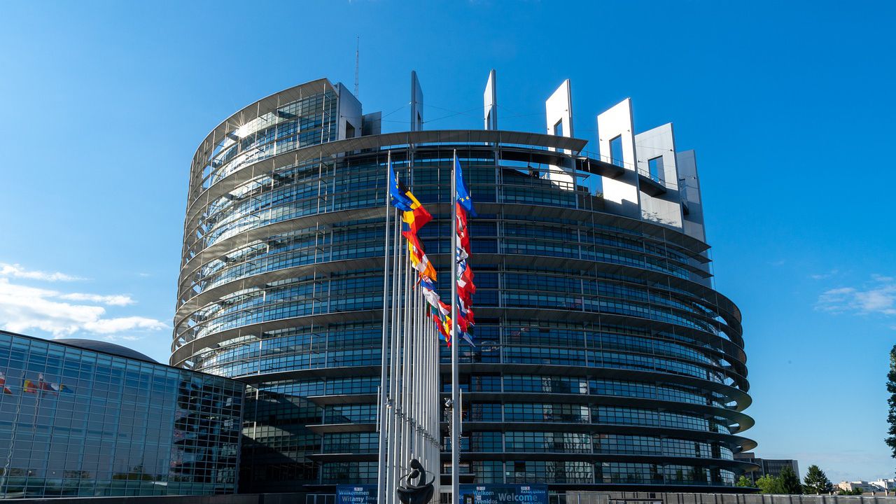 Европейският парламент отваря представителство в Тирана тази година