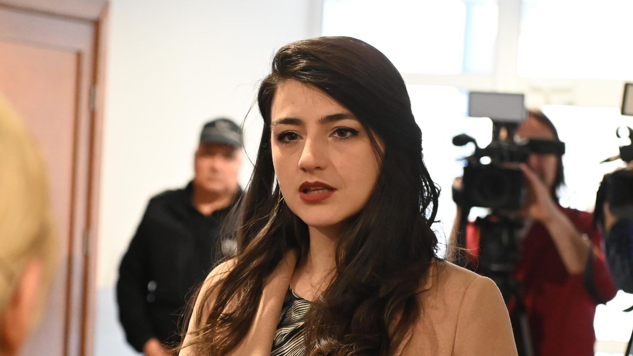 Казусът "Корал": Тръгва делото срещу Лена Бориславова