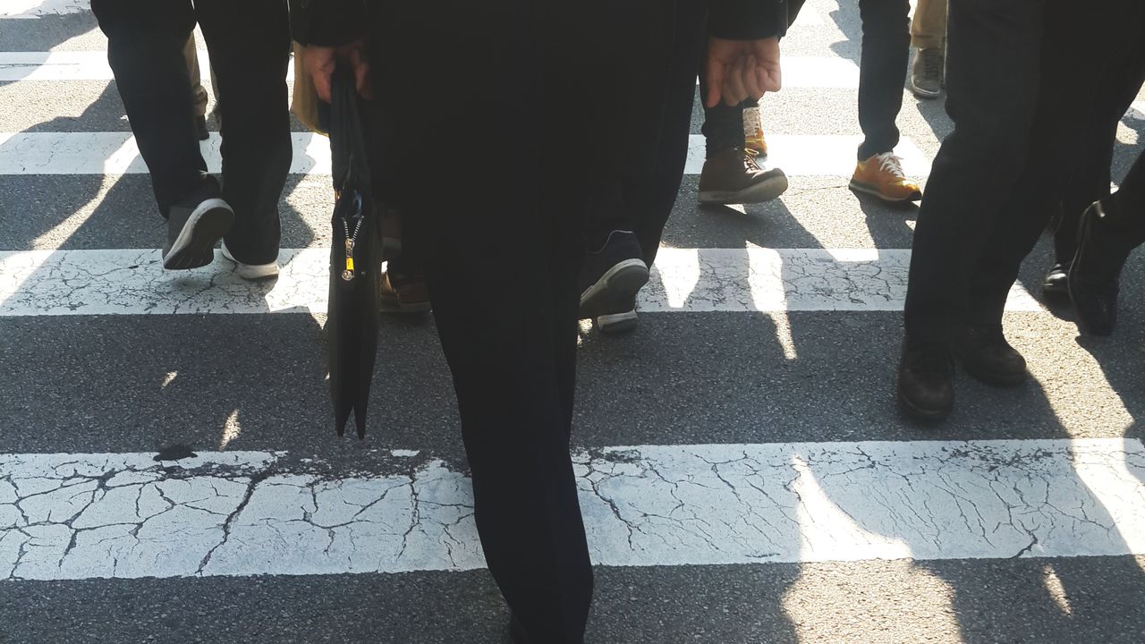 100 лева глоба за неправилно пресичане грози пешеходците от 7