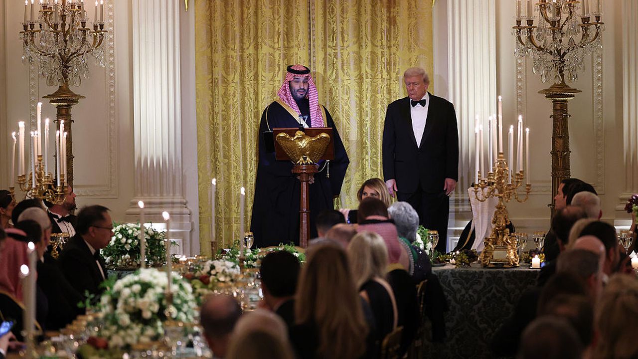 Роналдо, Мъск и шефът на "Нвидиа" - на вечеря в Белия дом с Тръмп и саудитския престолонаследник