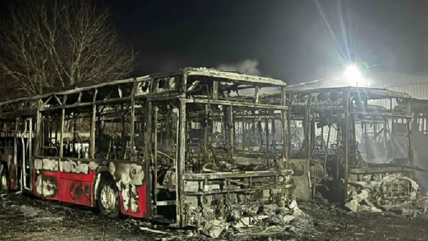 Пожар в базата на "Общински превози - Костинброд"