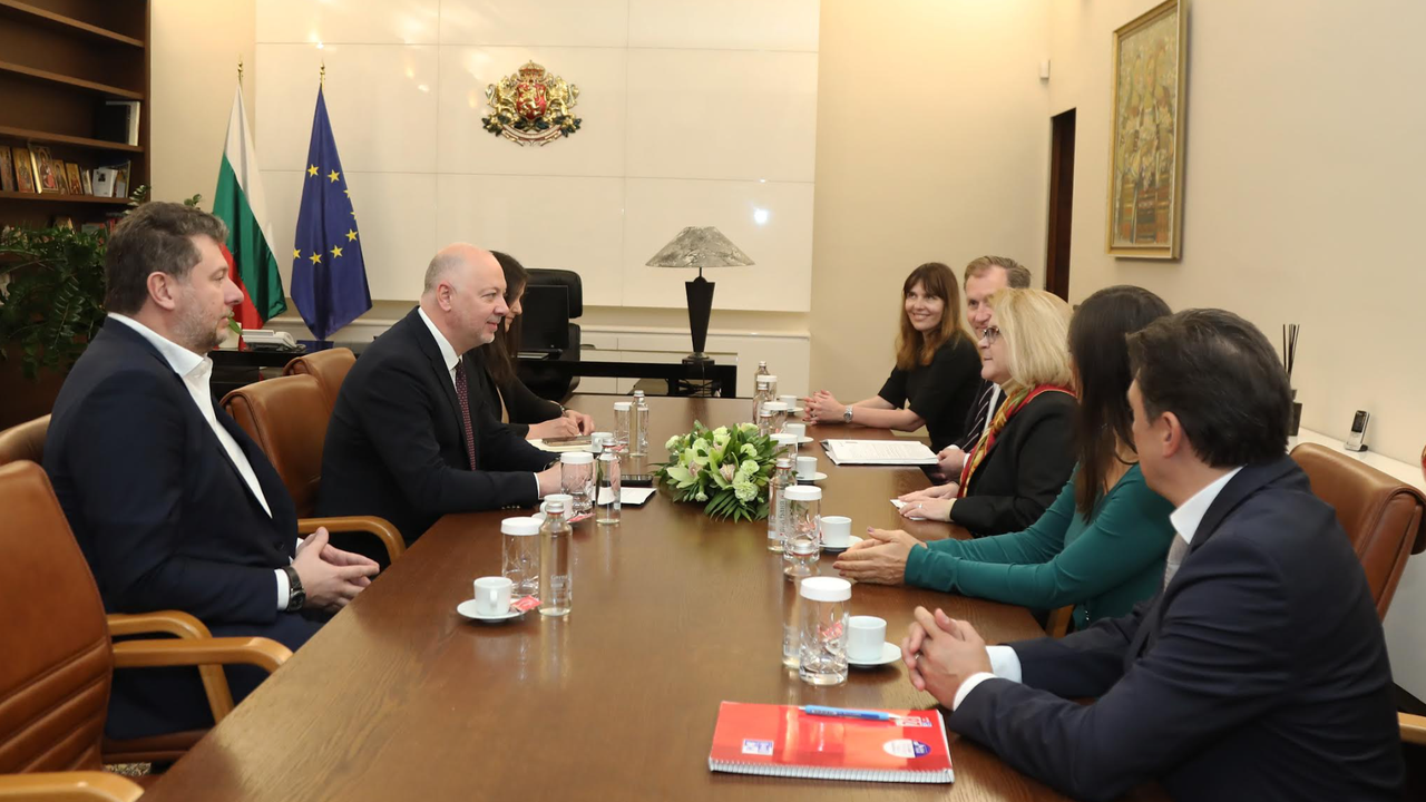 В рамките на срещата им в Министерския съвет бяха обсъдени