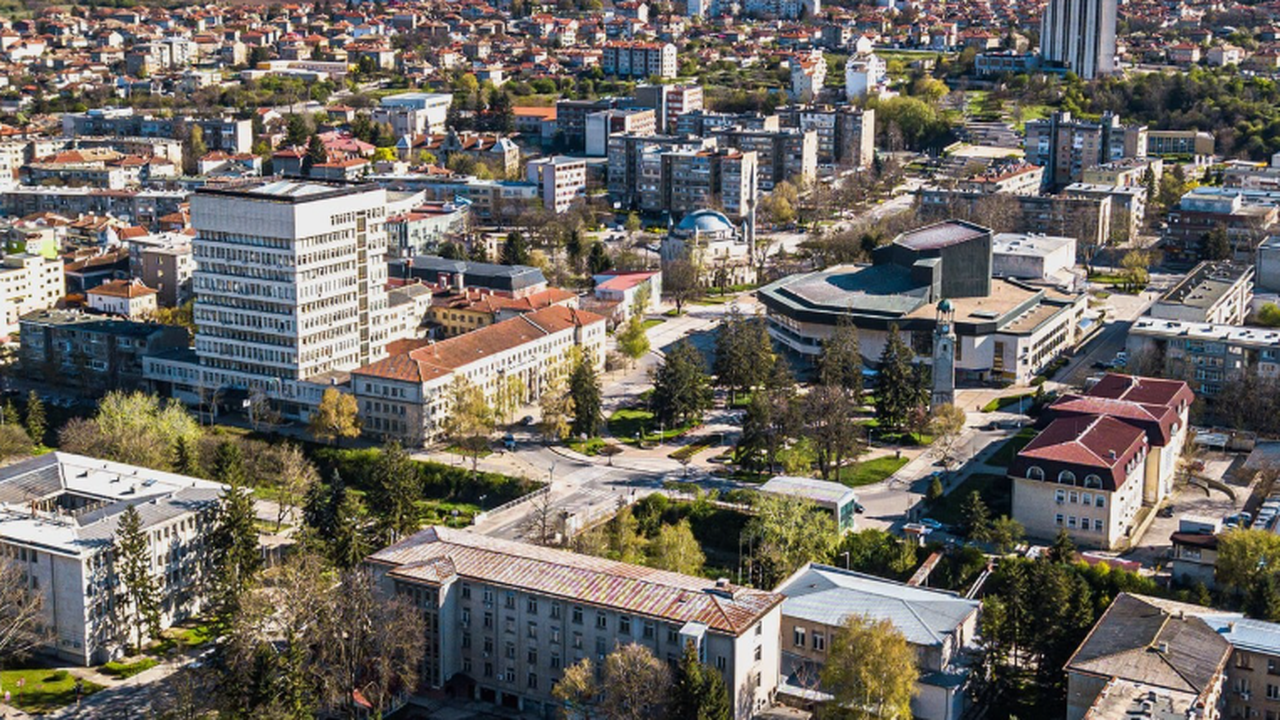 Работещите в сферата на културата, спорта и развлеченията са сред най-високоплатените в област Разград