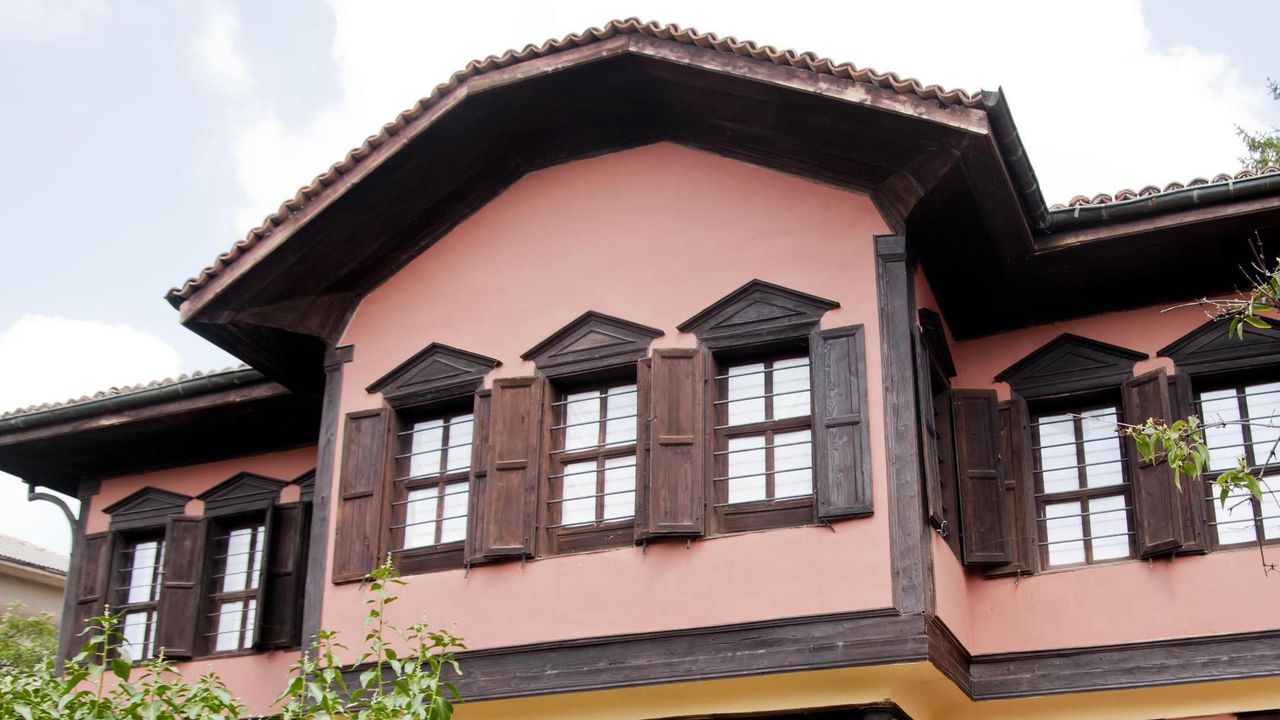 От администрацията посочиха, че в документа са включени и ангажименти,