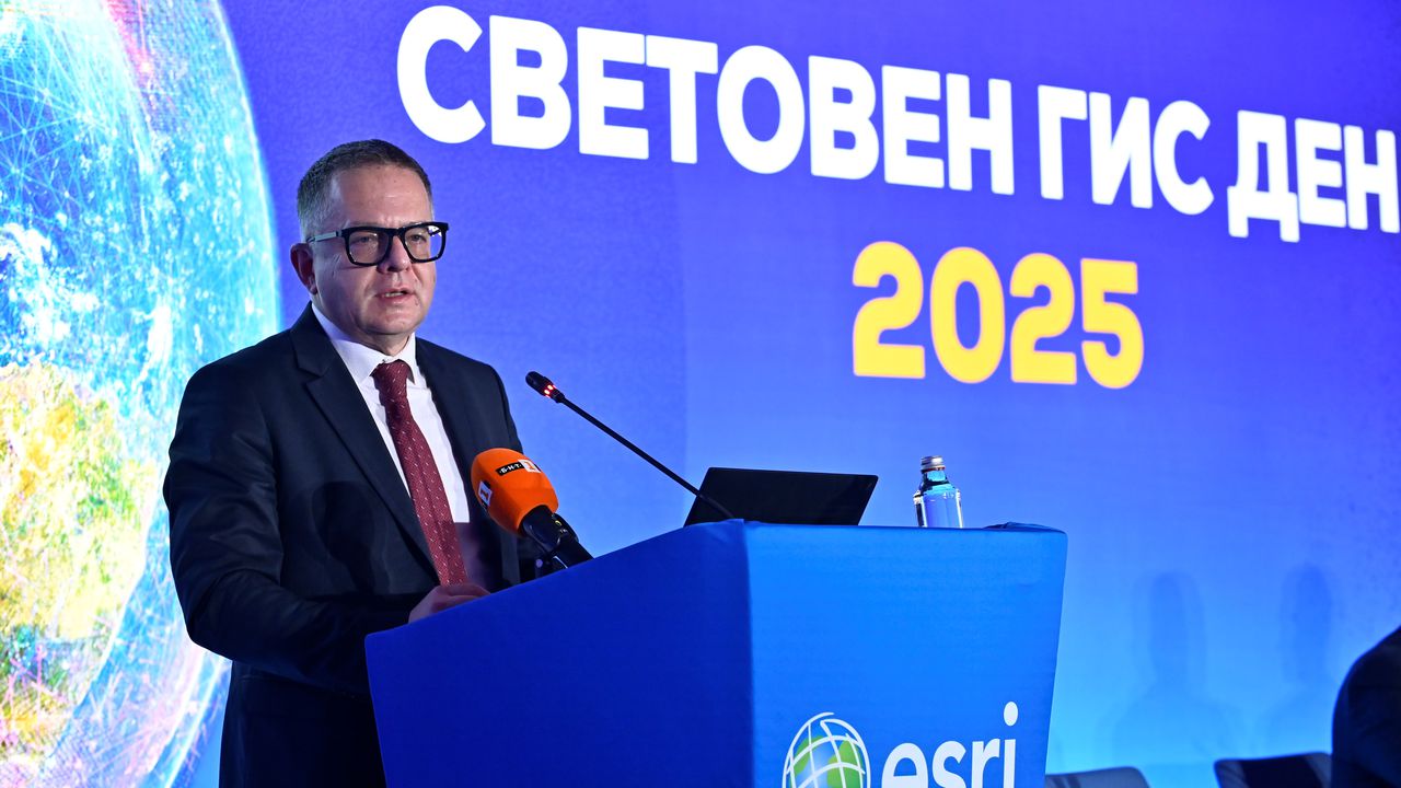 Зам.-министър Барбалов: Географските информационни системи са цифровият двойник на града