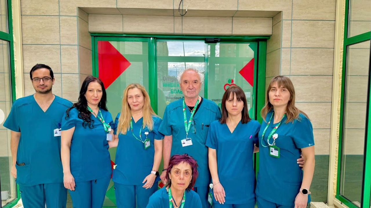 Отделението се намира в самостоятелна сграда - Блок С на