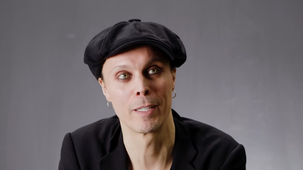 В ексклузивно интервю за Metal Hammer фронтменът сподели, че би