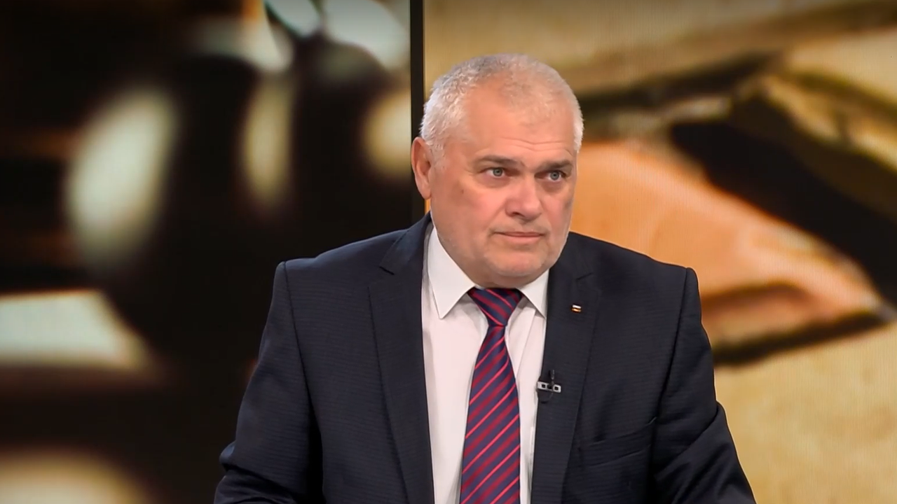 Валентин Радев: МВР министърът трябва да се "облегне" на главния секретар - има подготвени хора, които могат да заемат поста