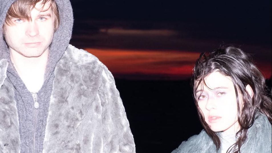 Water From Your Eyes в симбиоза с вселенския хаос: "Като вид, не разбираме толкова много, колкото си мислим"