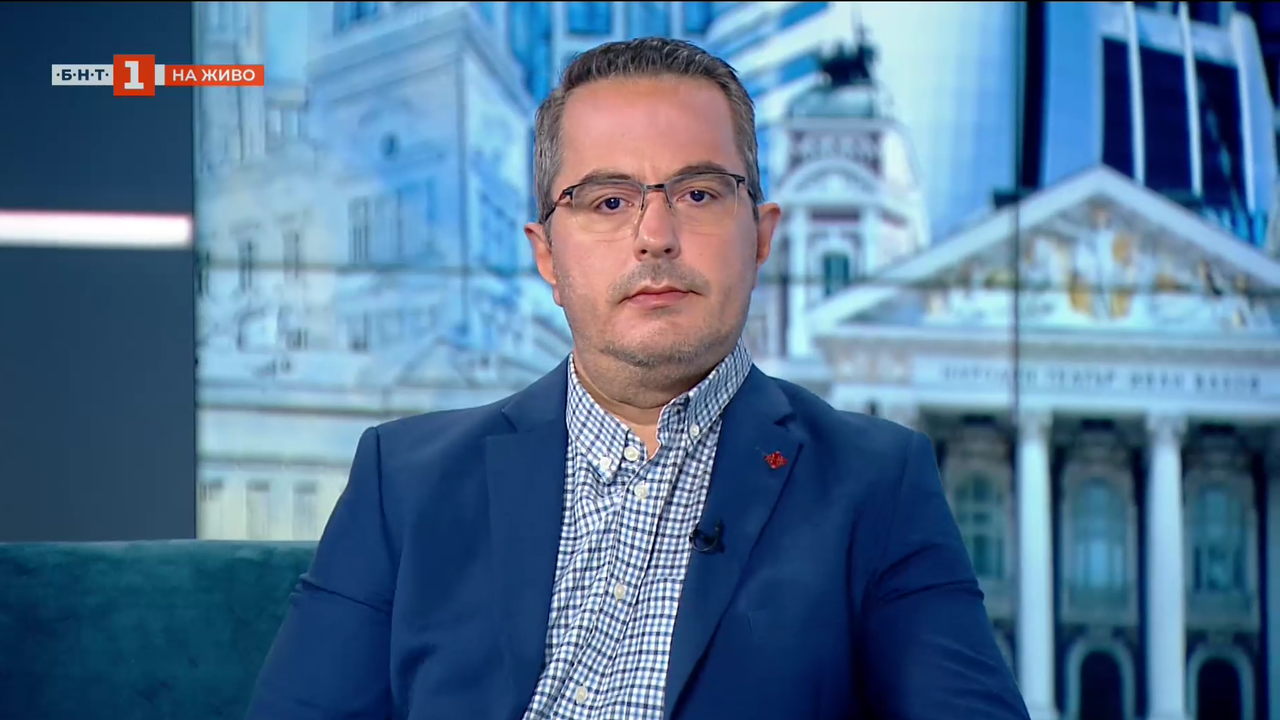 Протестите в защита на българския лев вече станаха социални, смята Цончо Ганев