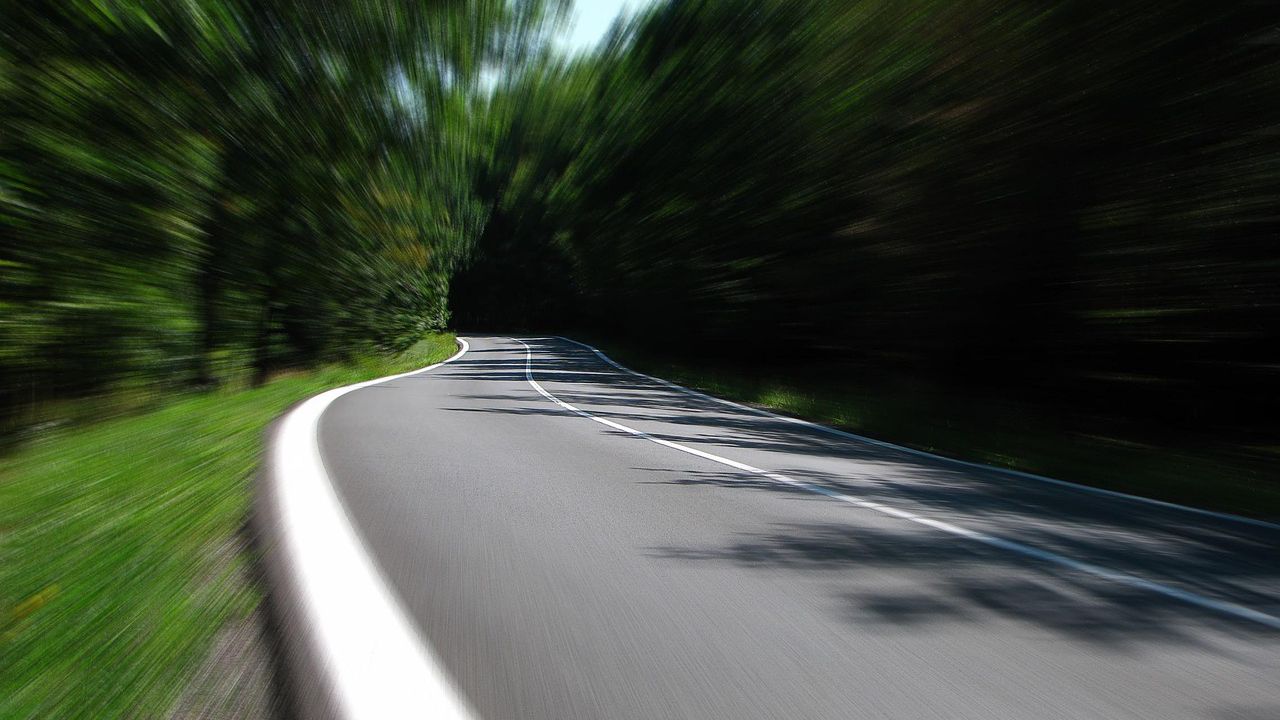 Музиката е резултат от вибрациите и звуците, генерирани от гумите