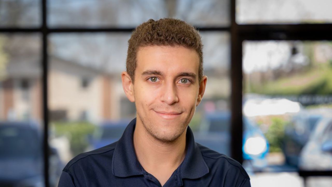 Американският гросмайстор Даниел Народицки е починал внезапно - само на