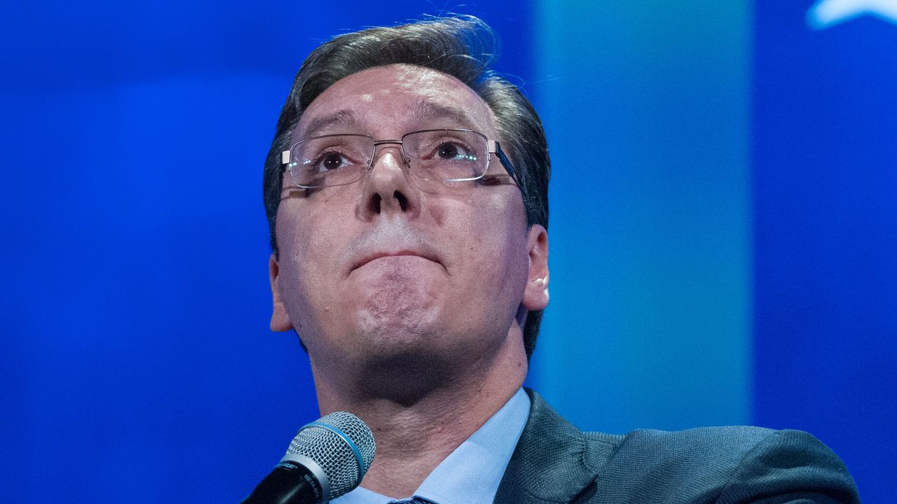 В продължение на девет месеца, по мои молби, санкциите бяха