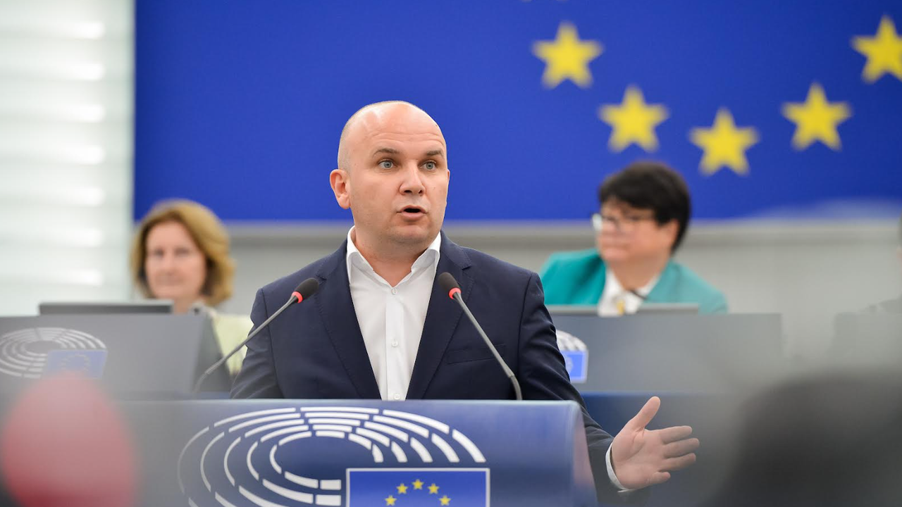 Това заяви евродепутатът Илхан Кючюк по време на дебат в