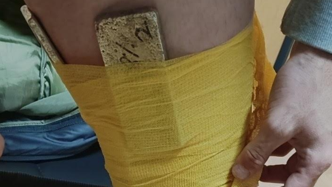 Задържаха румънец, опитал да пренесе над 14 килограма злато от България в Турция