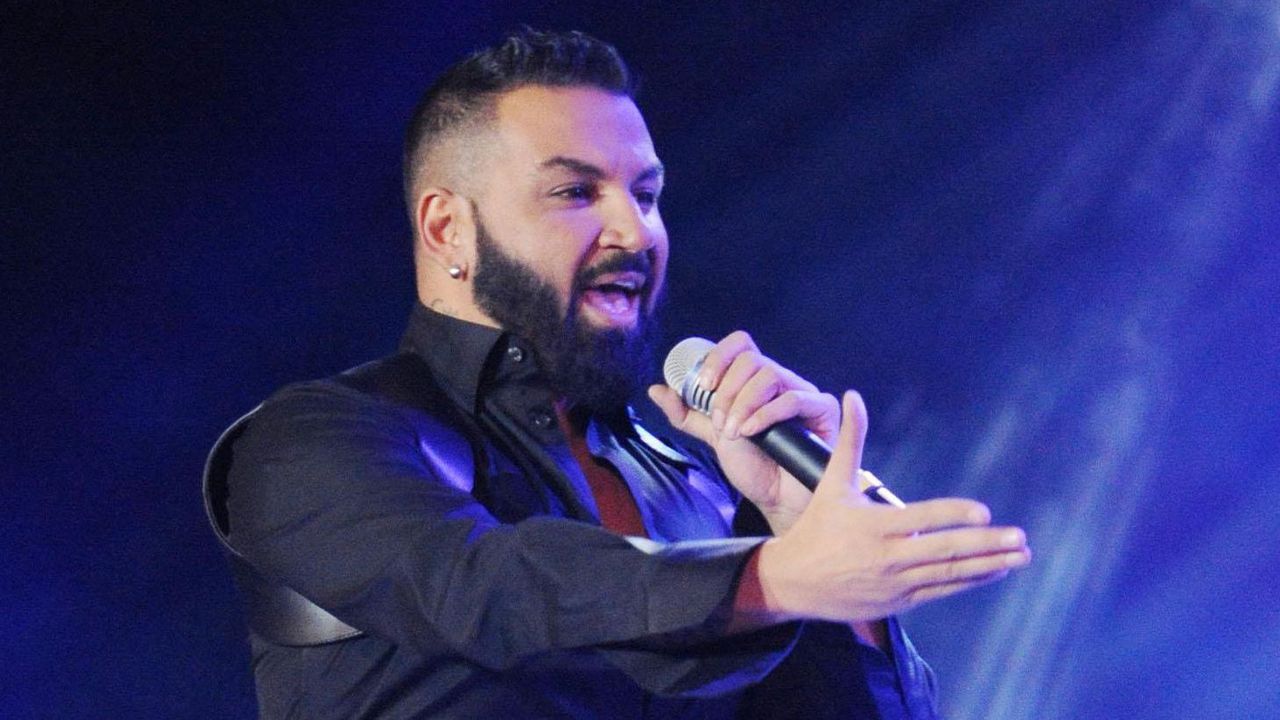 много обича да обяснява как ветераните във фолка се подкрепят,