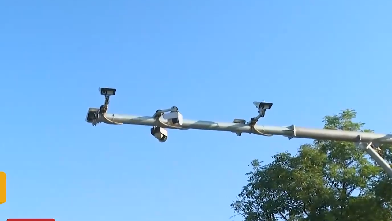 Шофьори направиха черен път край Ихтиман, за да избегнат тол камерите