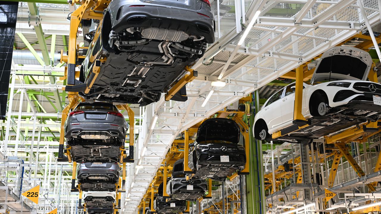 В навечерието на среща с канцлера на Германия 61 големи