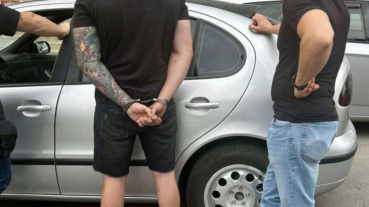 ГДБОП задържа четирима за принуда, заплахи и насилие