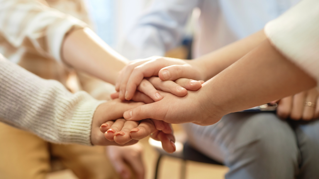 Избягалите деца от градина в София са открити на около