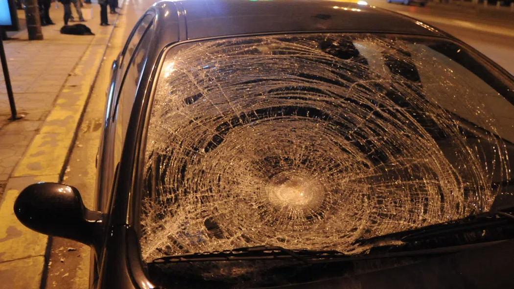 33-годишен мъж почина след удар от кола край Дългопол, съобщиха