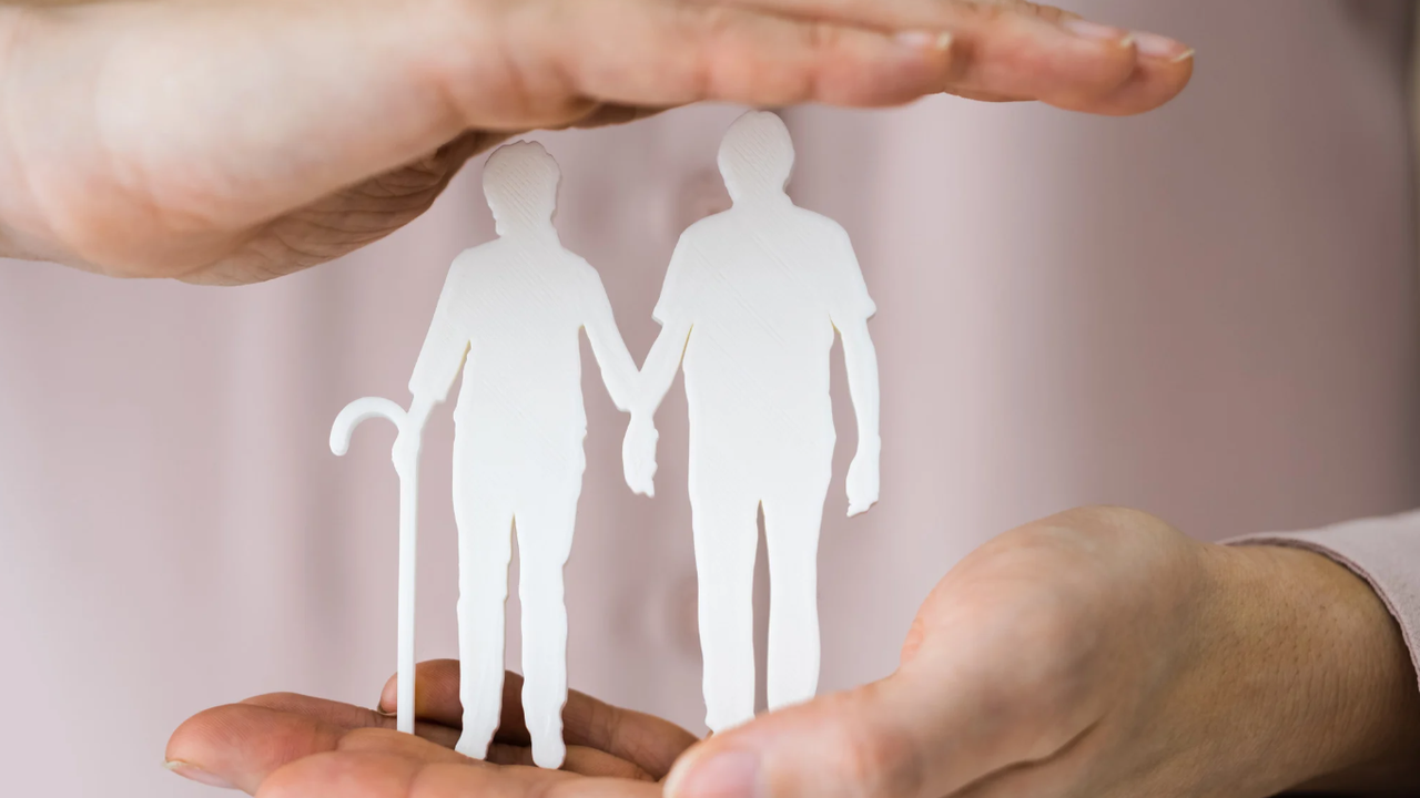 Близо 17% от всички пенсионери в България продължават да работят