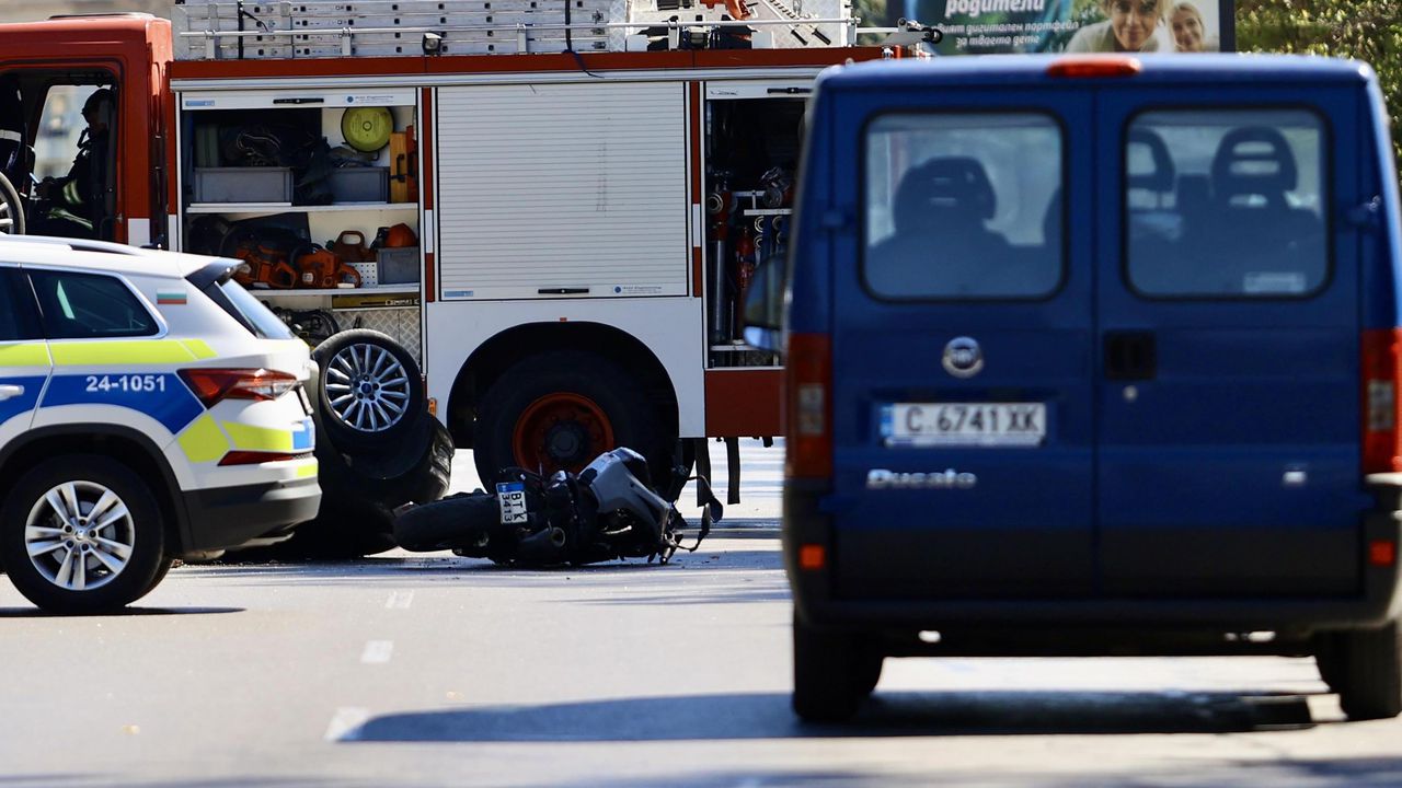 Пострадалата при тежката катастрофа, която стана по-рано днес на бул.