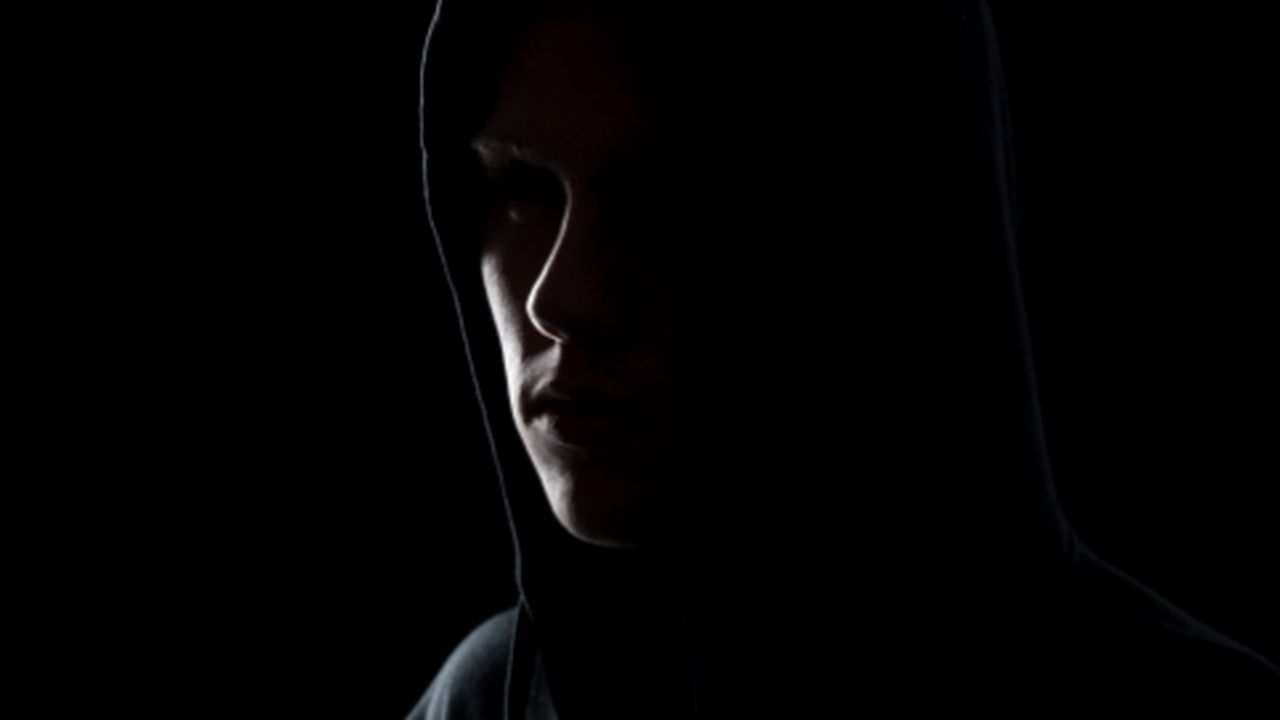 Маскиран мъж с чук е нападнал прокурор от Софийската градска