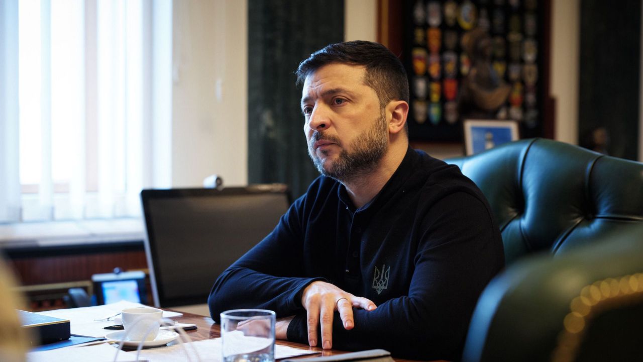 Зеленски пристига на посещение в Гърция