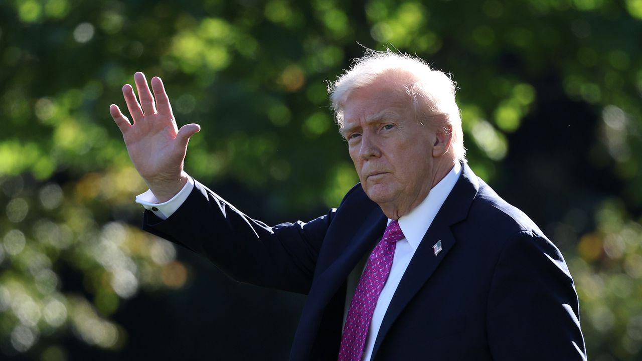 Тръмп търси сделка от позиция на силата с Китай