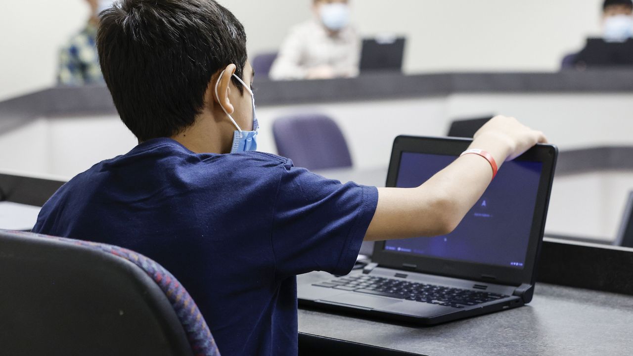 Така Twitch се присъединява към други платформи като Facebook, Instagram,