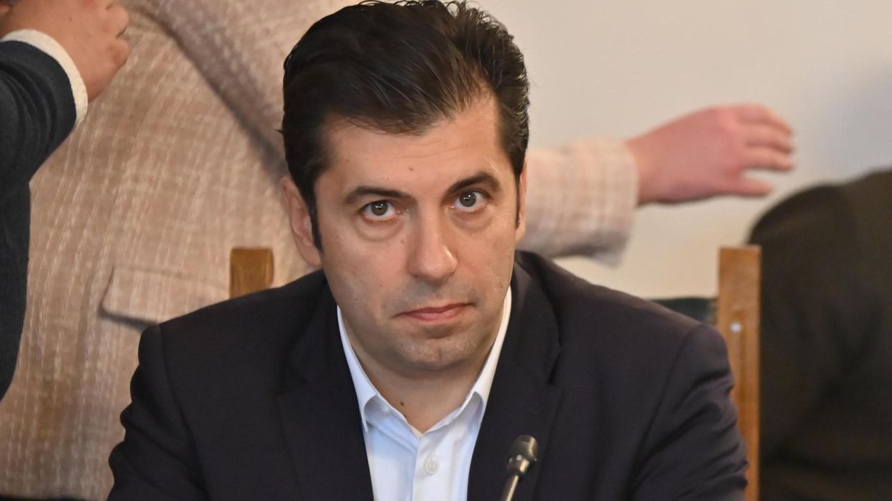 Той също така определи корупцията и намесата на Кремъл като