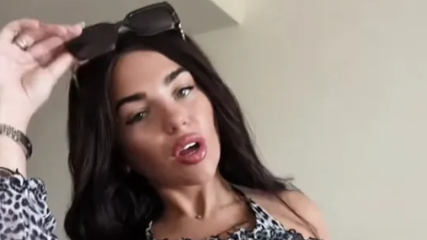 Инцидентът е станал на магистрала A-70, близо до град Ел