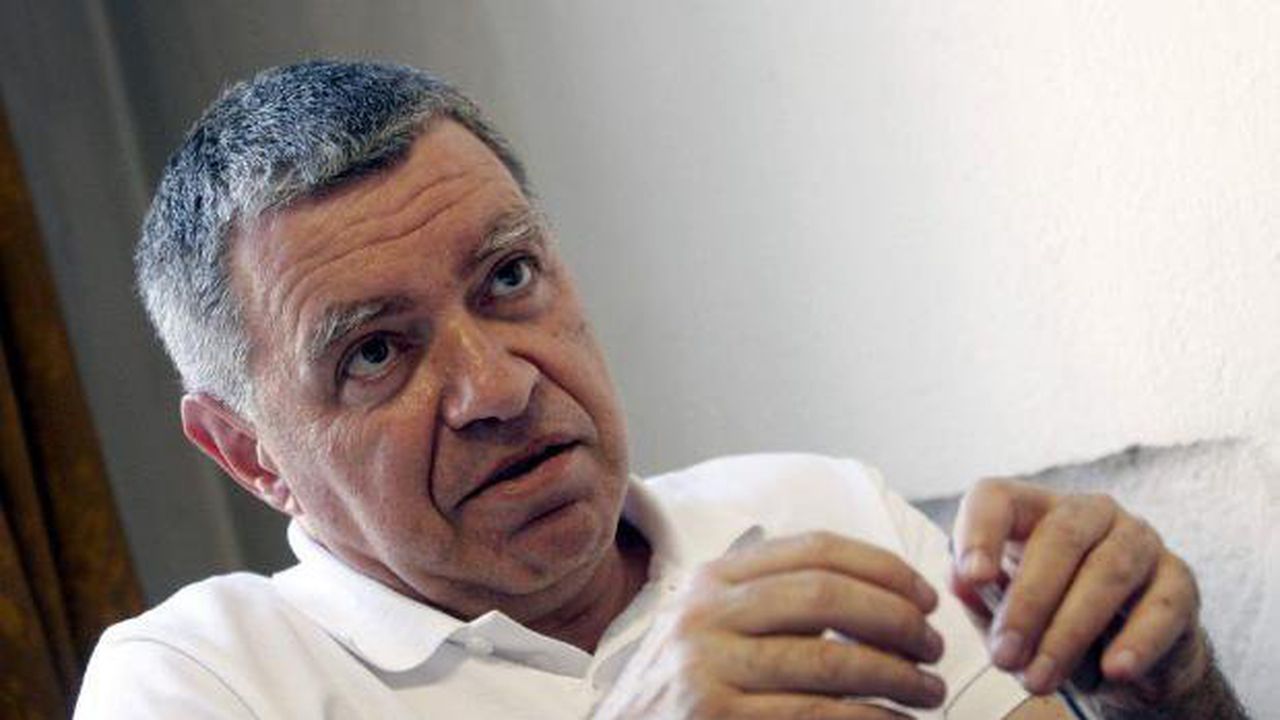 Михаил Константинов: С вота опозицията показва, че е жива