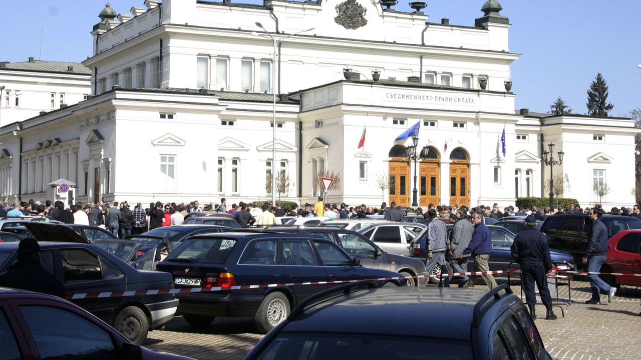 Четири пъти по-малко глоби е наложила КЗК през 2010 г.