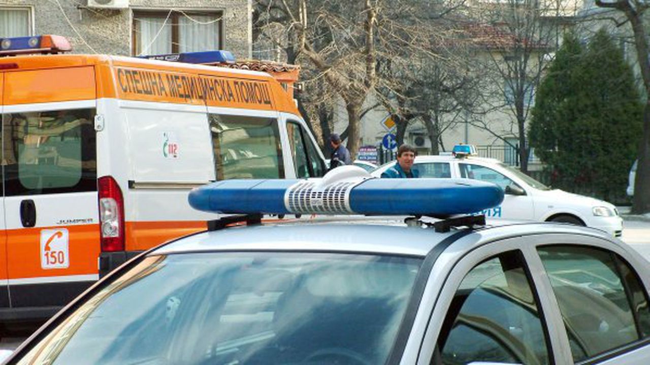 Моторист загина на пътя, пометен от пиян англичанин с джип