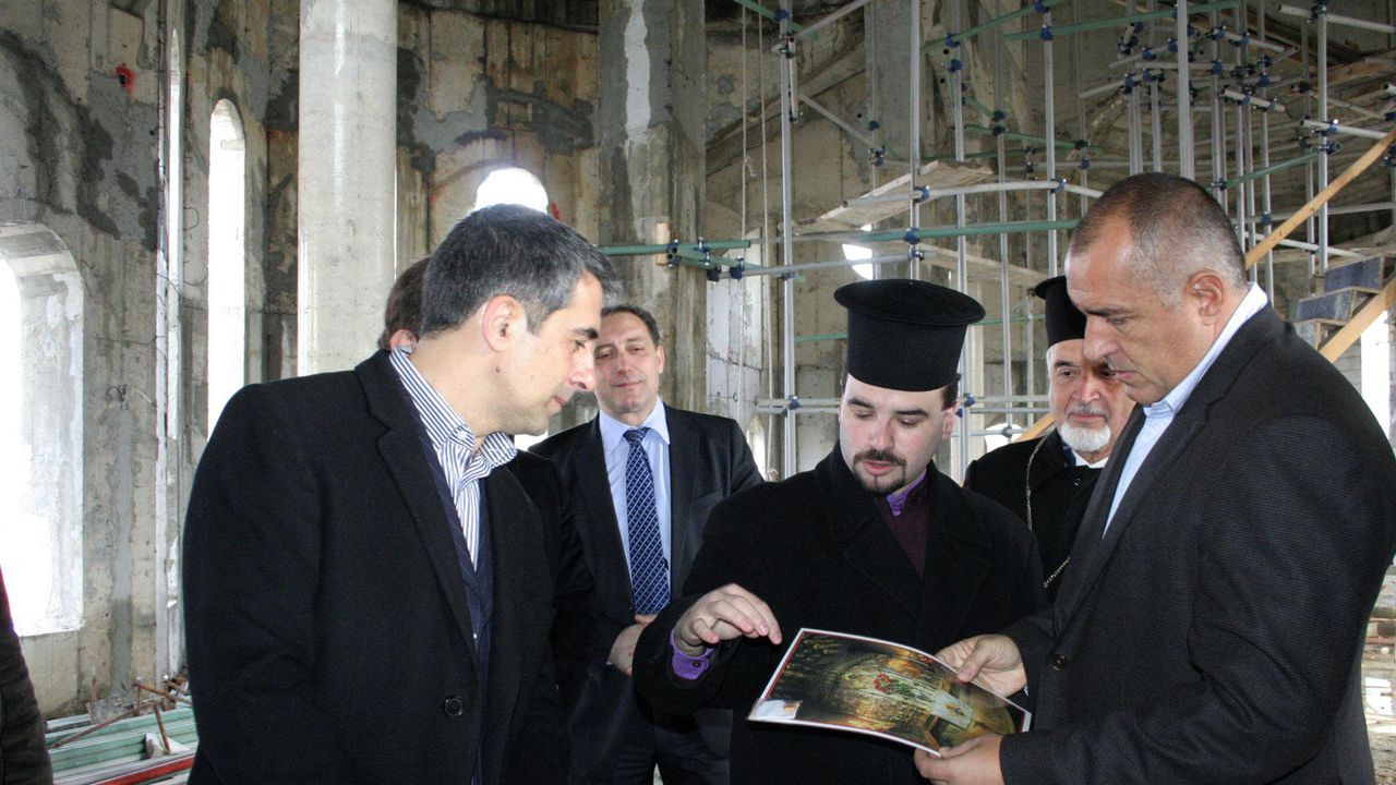 Плевнелиев: Трагедията на АМ "Тракия" не е причинена от дупка на пътя
